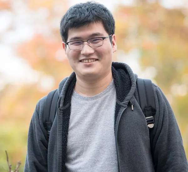 国分 崇志（Shopify）の顔写真